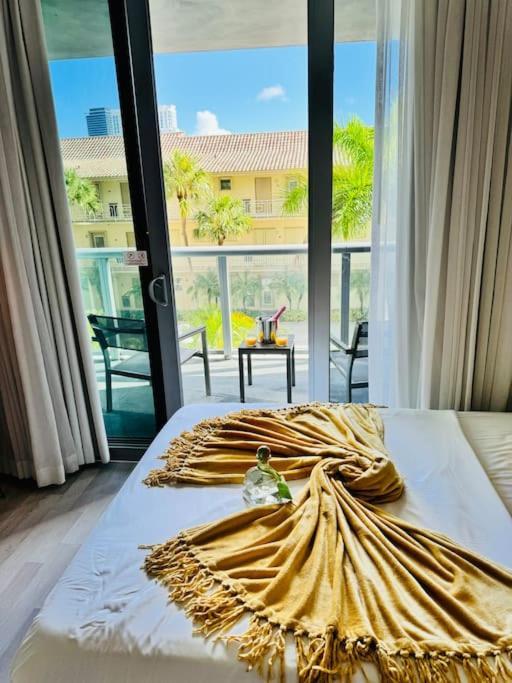 Beachwalk Resort&Condos Hallandale Beach Exterior foto