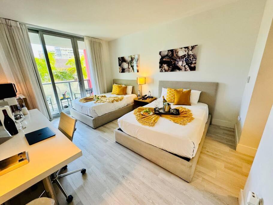 Beachwalk Resort&Condos Hallandale Beach Exterior foto